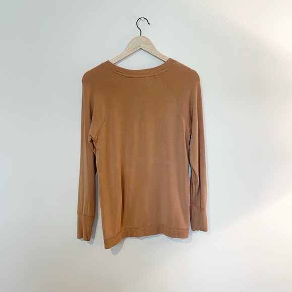 Workshop • Camel Sweatshirt - Picture 5 of 5